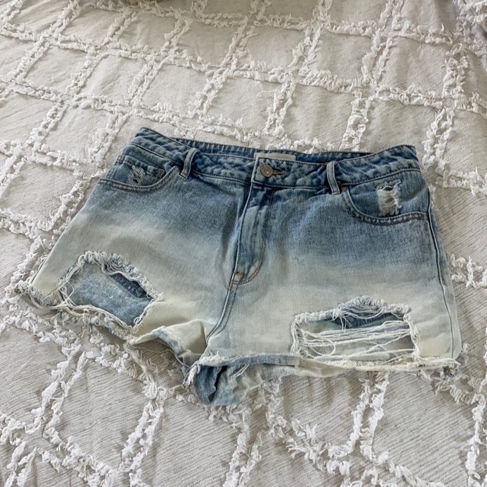 Pacsun distressed denim shorts